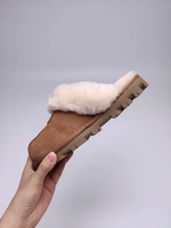 💰360 UGG sheepskin all-in-one snow boots 5125 casual fur mops. In stock: 35-40 yards. Color: maroon gray pink.